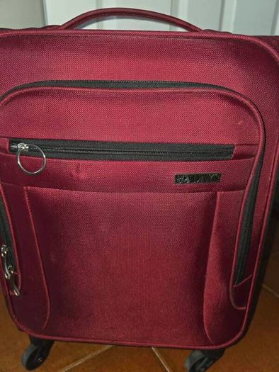 Cabin suitcase