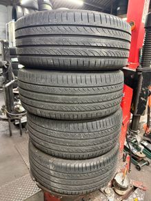 Set of 225-40-18 Pirelli Powergy