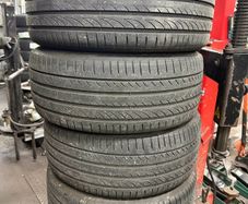 Set of 225-40-18 Pirelli Powergy