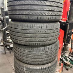 Set of 225-40-18 Pirelli Powergy