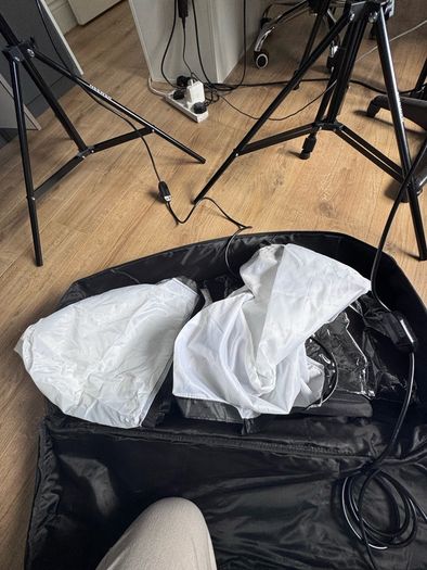 Neewer Softbox Photography Lighting Kit Complete with 2 Lights & Stands