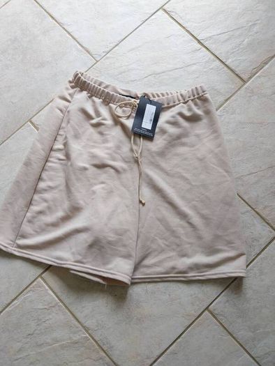 Bnwt size 16 plt