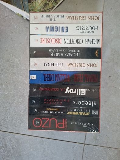 BNIB Blockbuster Film Set
