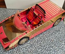 L.O.L. Surprise! Car-Pool Coupe Transforming Toy Car (Rose Gold / Pink) Dolls car