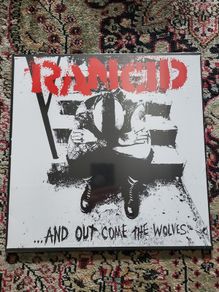 Rancid; and out come the wolves LP