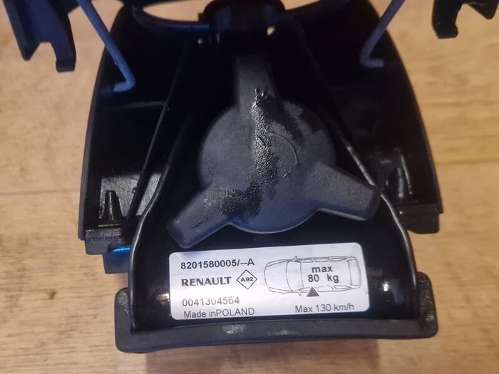Renault Megane Roof Rack / Cross Bars Genuine OEM