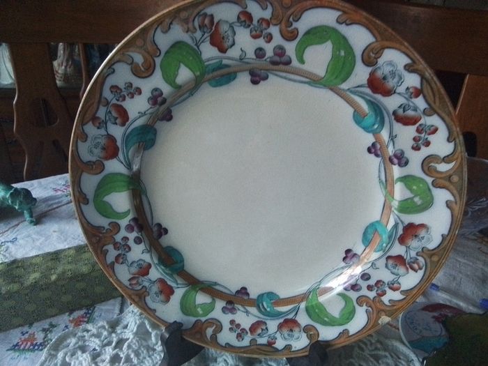 Antique Art Noveau Styling Hand Painted Red Pattern 4342 Plate