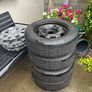 Peugeot 208 set of wheels with hubcaps Image 2