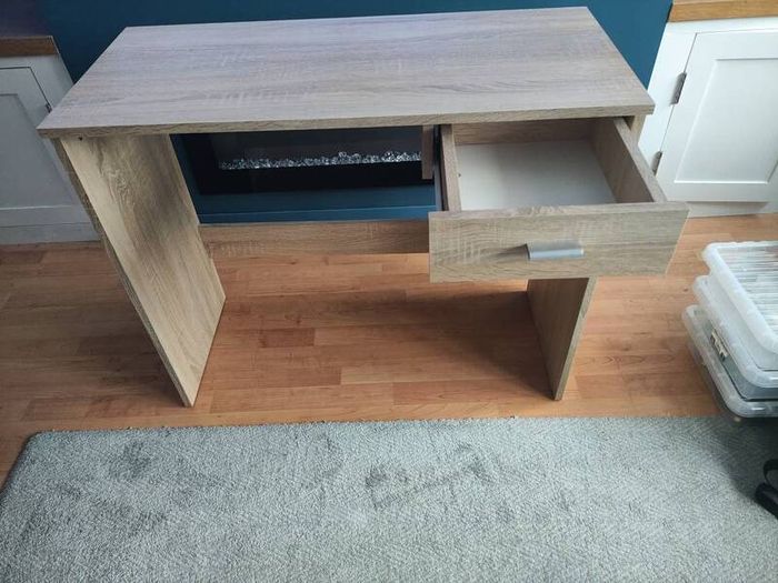 computer desk