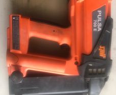 Spit 700e Nail Gun