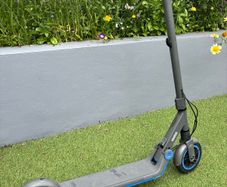 Ninebot Ekick Scooter Zing E10