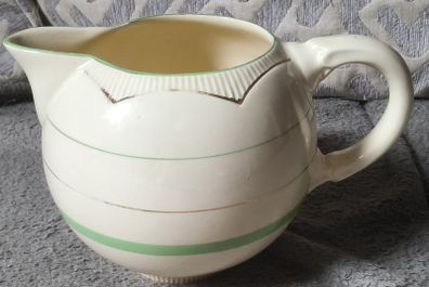 vintage collectable clarice cliff custard bowl??????