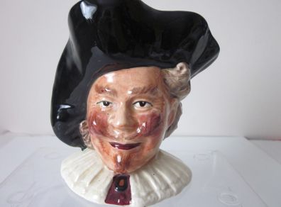 Toby Jug  CAVALIER  Staffordshire Character Jugs England
