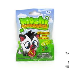 Moshi Monsters Series 1 Charm Bracelet Charmling Random Foil Pack incl 1 bracelt And 2 charmlings  Brand New And Sealed Lots in Stock