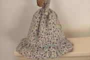 Musical Doll (Edelweiss - Swiss Movement)
