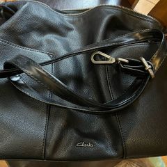 Clarks handbag; hand handle and shoulder strap