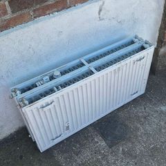 2 x Radiator
