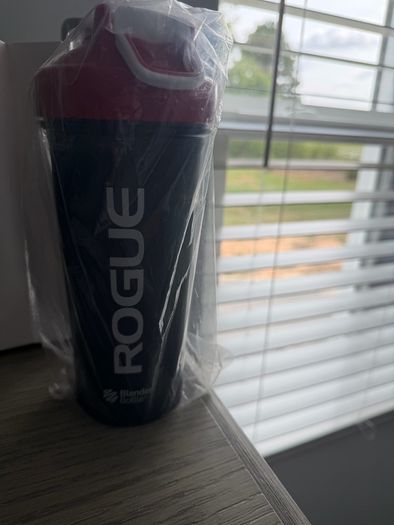 Rogue Shaker cup