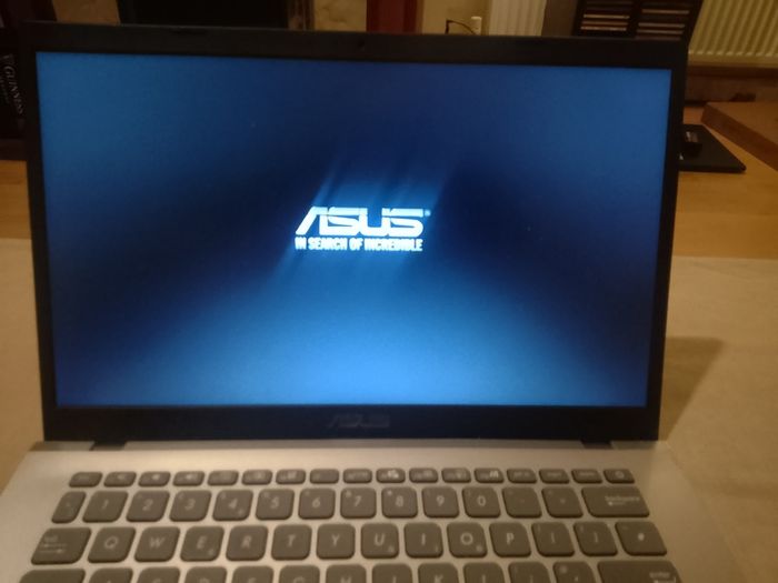 Asus X409j I5-1035g1