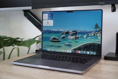 MacBook Pro 16" 32GB | 2021 | M1 Pro | 512GB