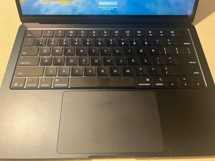 Apple Macbook Air 2025