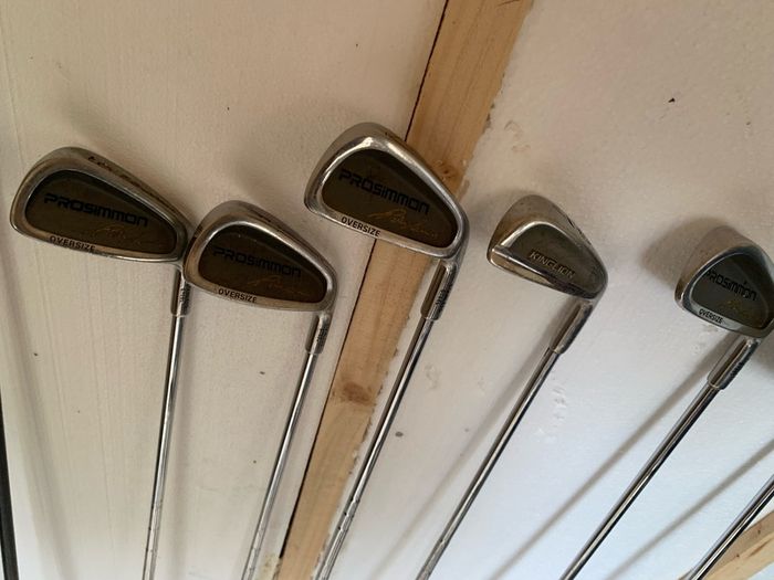Full bagged Mens Golf set (irons, putter, drivers) (RH)