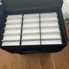 Carry cases for jewellery or sunglasses