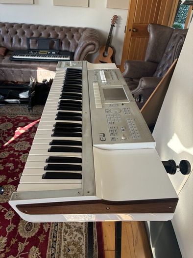 Korg M3 61-Key Synthesizer Workstation
