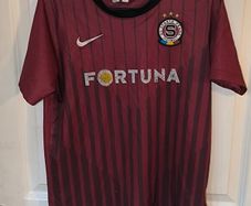 kids Sparta Praha jersey size boys large