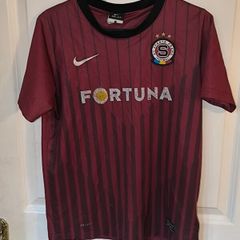 kids Sparta Praha jersey size boys large