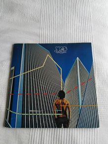 Yes going for the one Uk 1977 LP  original Prog king crimson