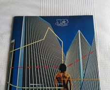 Yes going for the one Uk 1977 LP  original Prog king crimson
