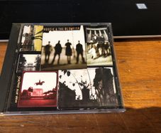 Hootie & The Blowfish - Cracked Rear View