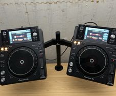 Pioneer XDJ 1000 mk2 pair