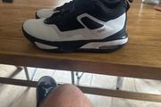 size10.5 UK Jordan flight mids