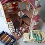 Sylvanian family dolls house and cars Image 4
