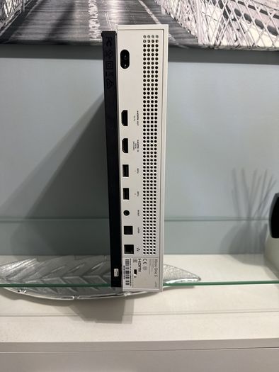 X-box One S