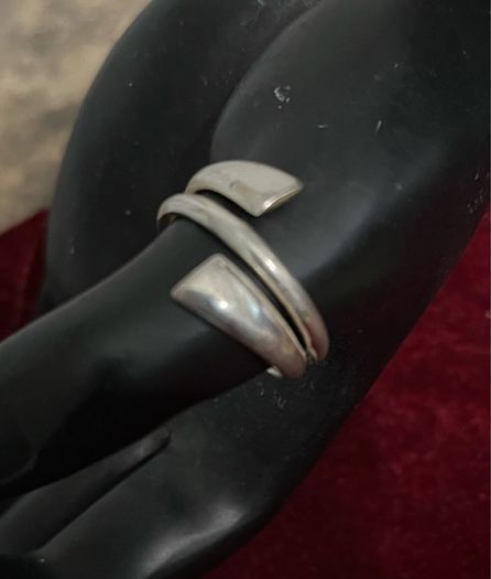 Sterling silver ring