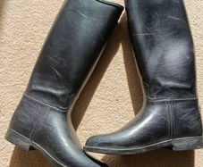 horse riding boots