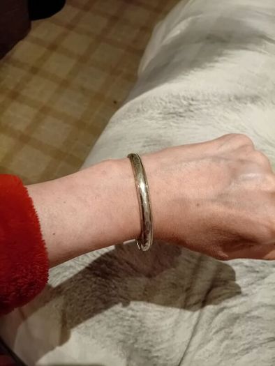 Silver and gold tone bracelet