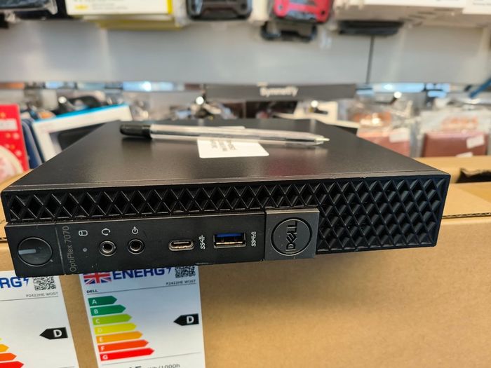 Dell OptiPlex 7070 Micro Intel i5 9th Gen  (i5-9500T) 2.20GHz 16GB RAM (256GB +480GB) SSD Windows 11 Pro