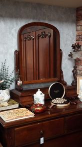 Antique Tabletop Vanity Mirror