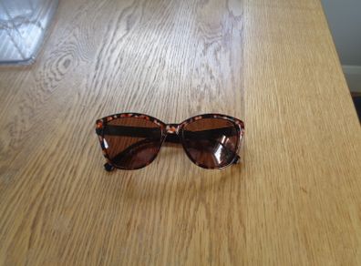 DG Ladies Sunglasses for Sale