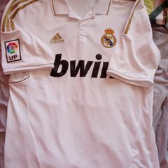 Real Madrid season home jersey
