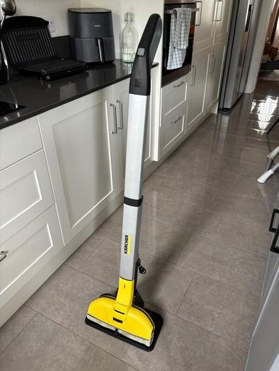 Karcher Cordless Hard Floor Cleaner EWM 2 GB