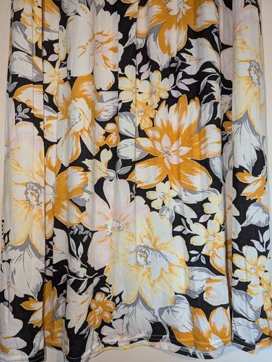 Gorgeous Noemie floral floor sweeping maxi skirt