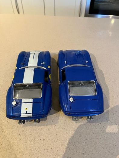Ferrari 250 GTO 1/18 Burago # Rare Blue