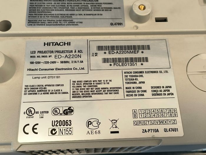 Projector - HITACHI ED-A220N 3LCD Ultra Short Throw Projector 2200 ANSI XGA HDMI (Lamp: 2014 Hours)