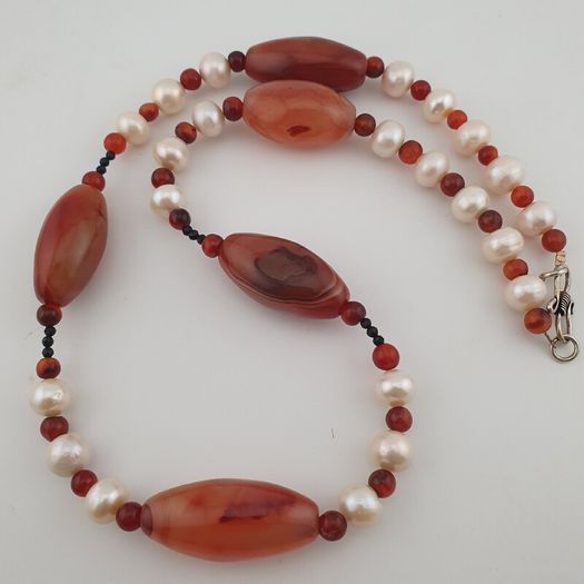 Vintage African Carnelian & Fresh Water Authentic Pearl Necklace