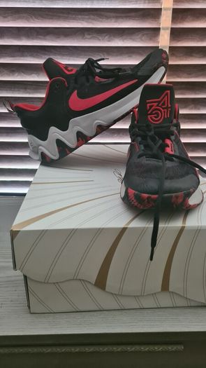 Nike Basketball Trainers Size Uk11